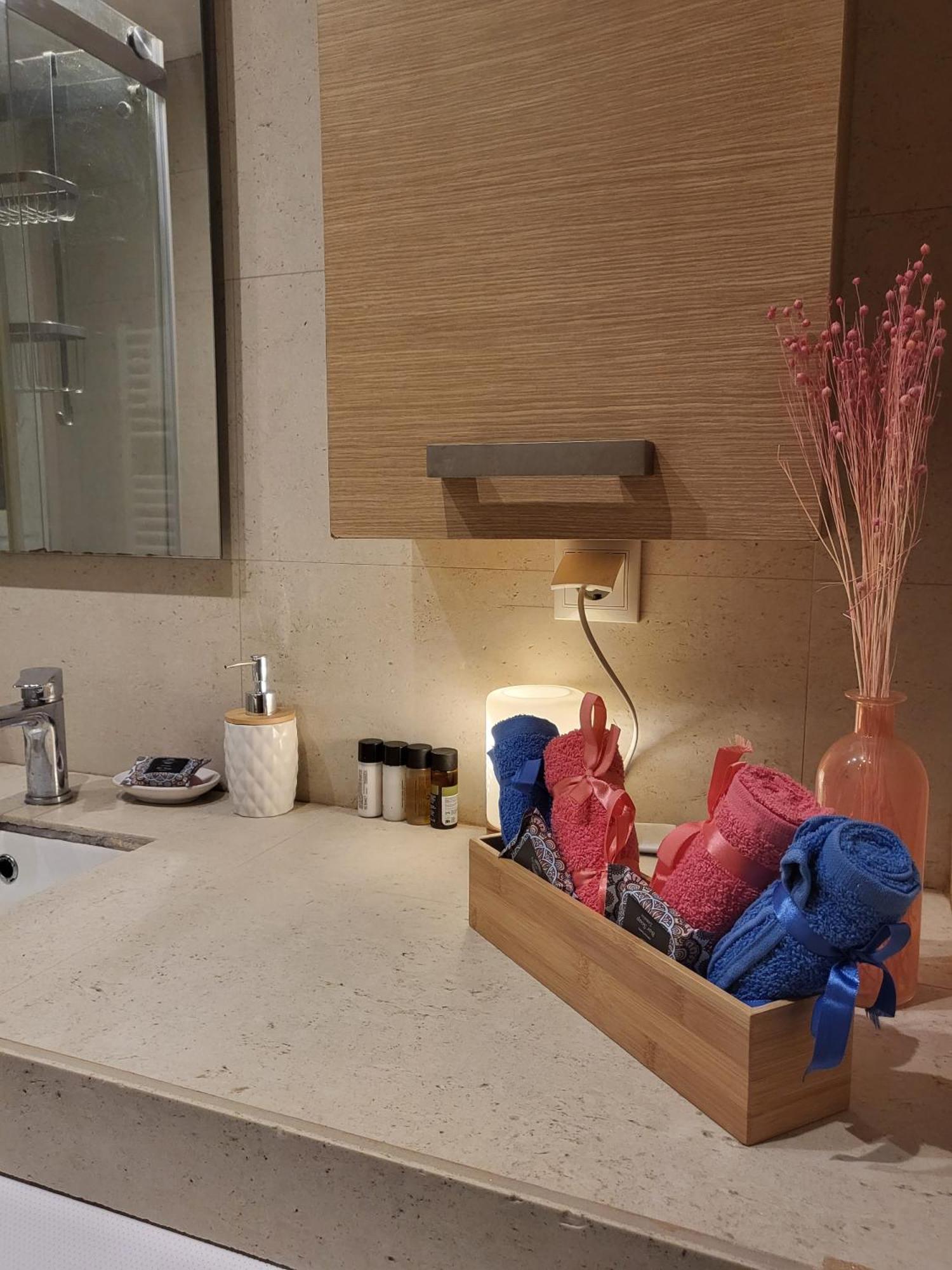 Filopappou Lemons Twins Luxurious Apartment Near To Acropolis أثينا المظهر الخارجي الصورة